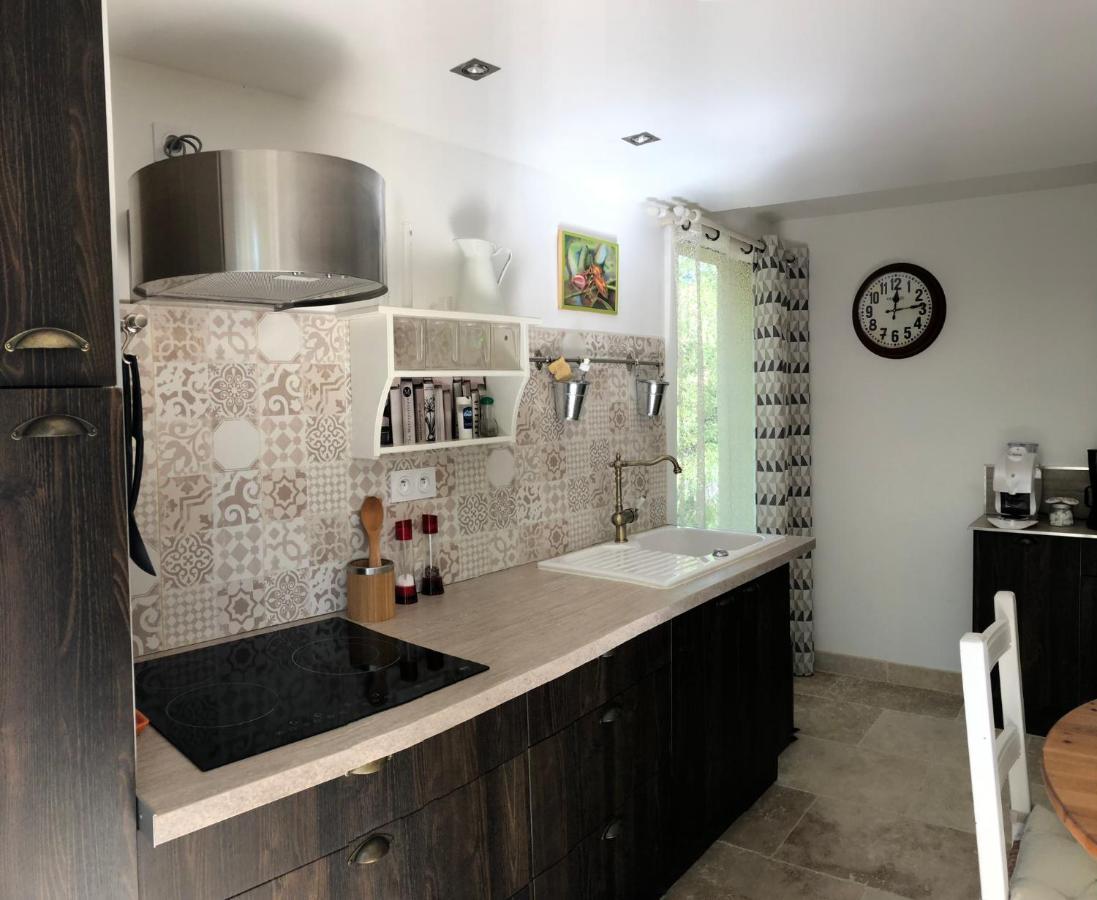 Apartamento L'Etang Des Cigales Uchaux Exterior foto