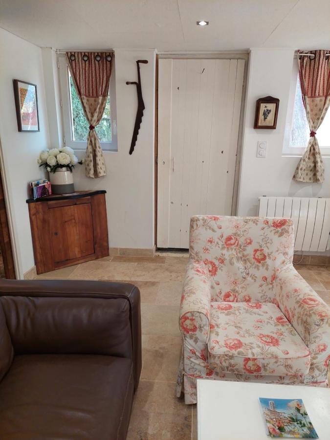 Apartamento L'Etang Des Cigales Uchaux Exterior foto