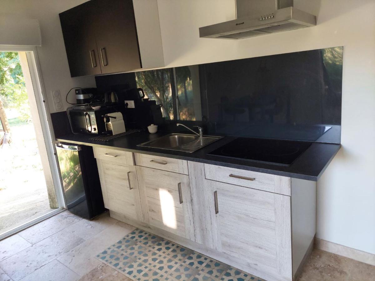 Apartamento L'Etang Des Cigales Uchaux Exterior foto